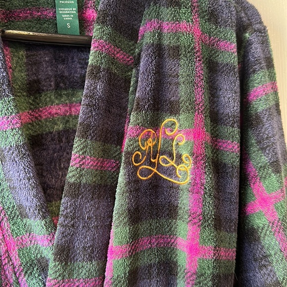 <3 Ralph Lauren Robe - Picture 2 of 11